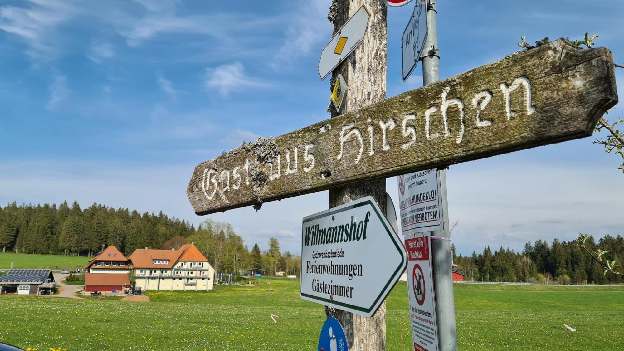 Gasthaus Zum Hirschen Furtwangen Exterior foto